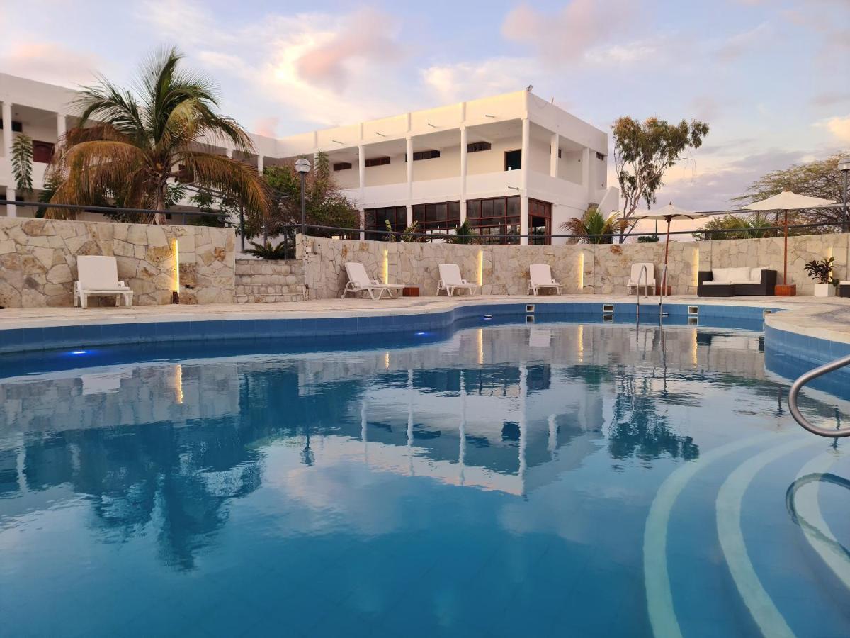 La Colina Hotel Los Órganos Eksteriør billede